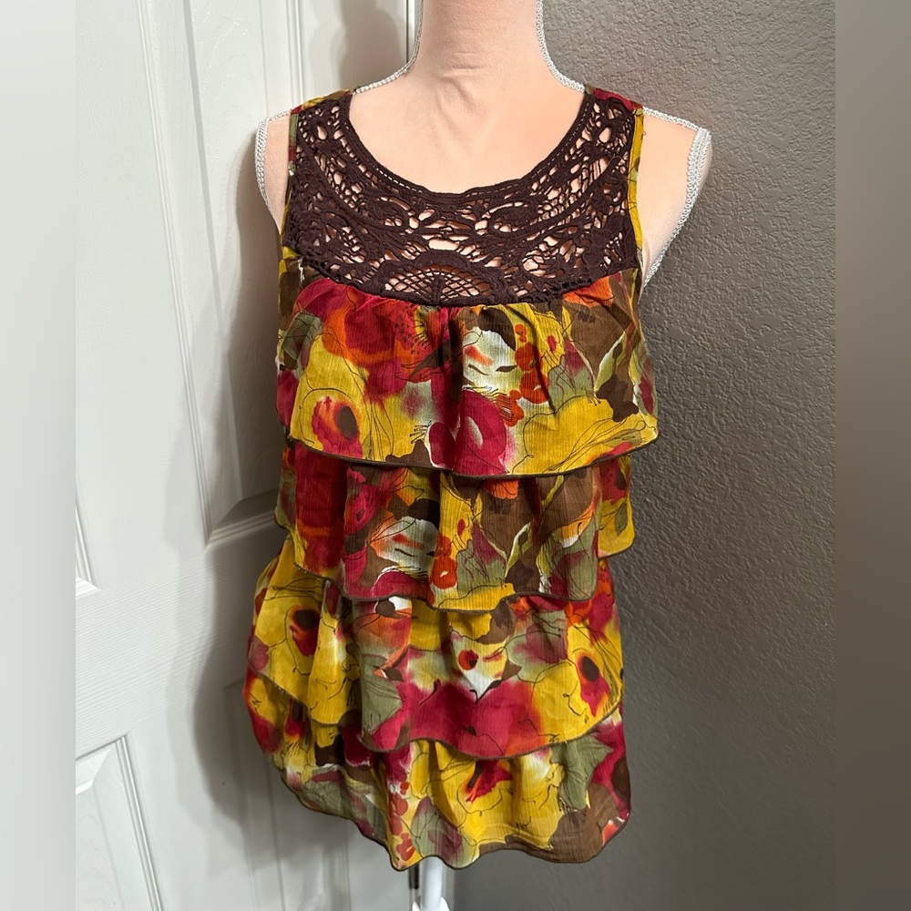 HS HeartSoul Womens Tiered Sleeveless Top